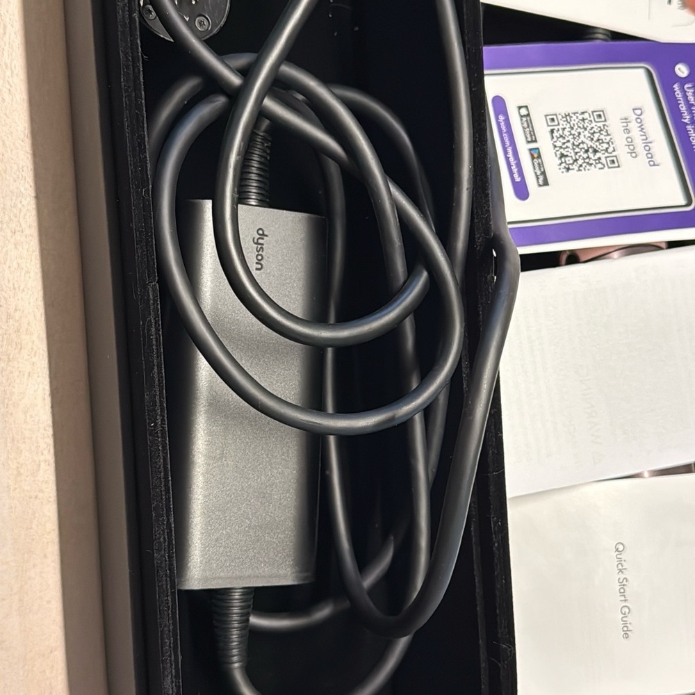 Dyson airstrait straightener in Jasper Plum color- like new with box - Picture 7 of 9